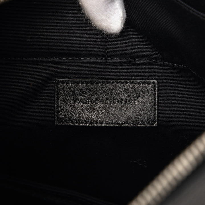 Saint Laurent Cuir de veau grainé Monogram Pochette
