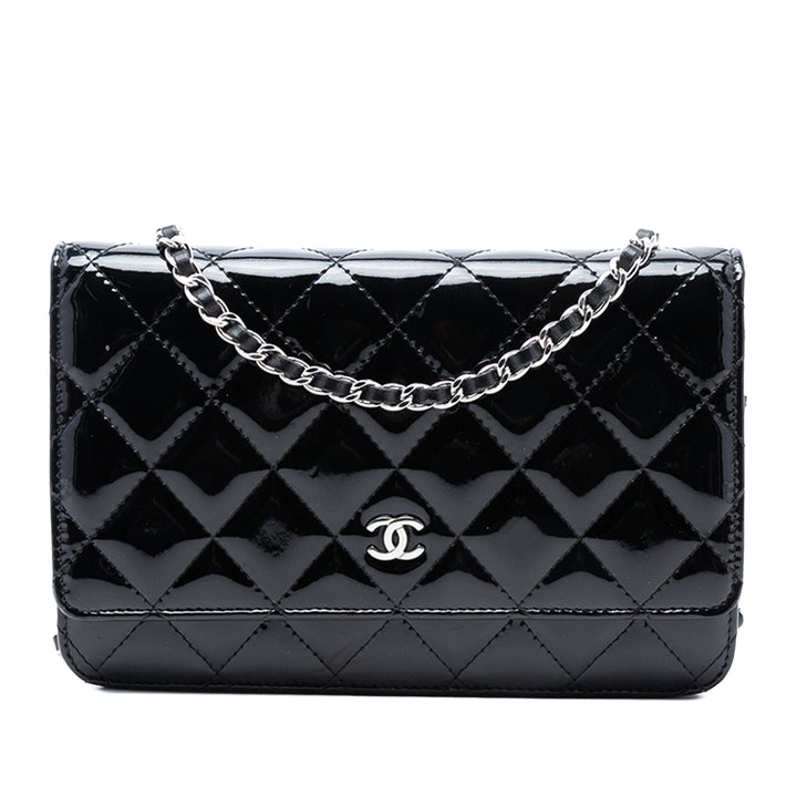 Chanel CC Matelassé Cuir verni Wallet on Chain