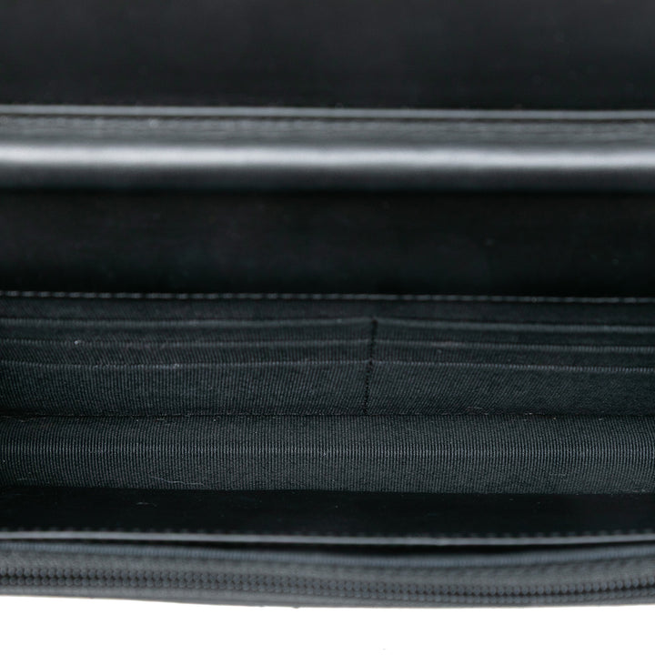 Chanel CC Matelassé Cuir verni Wallet on Chain