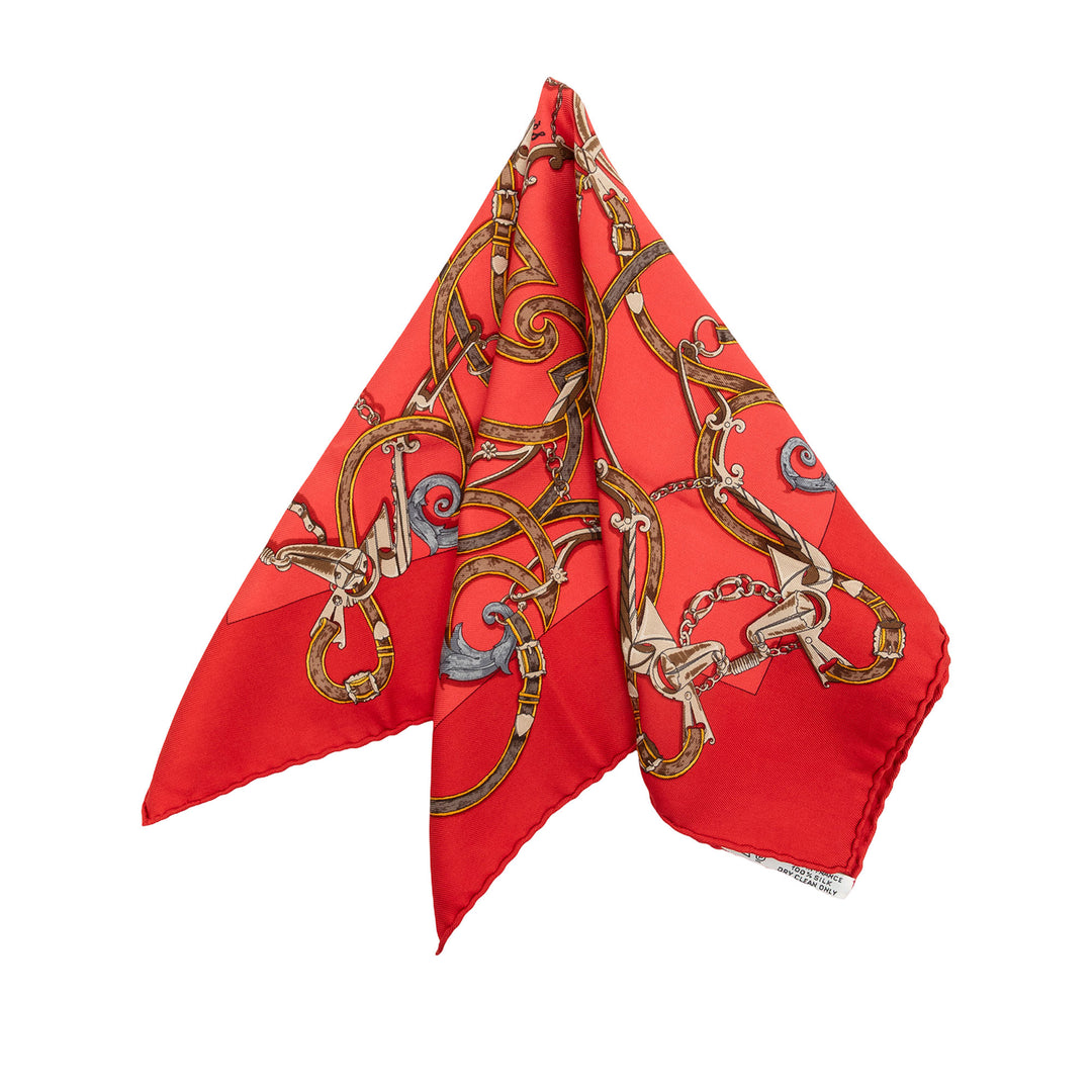 Hermès Carré L Instruction Du Roy Handkerchief Rouge – vue principale – GABY PARIS