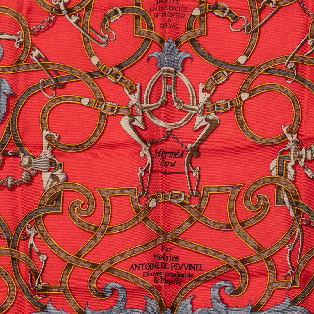 Hermès Carré L Instruction Du Roy Handkerchief Rouge – vue 2 – GABY PARIS