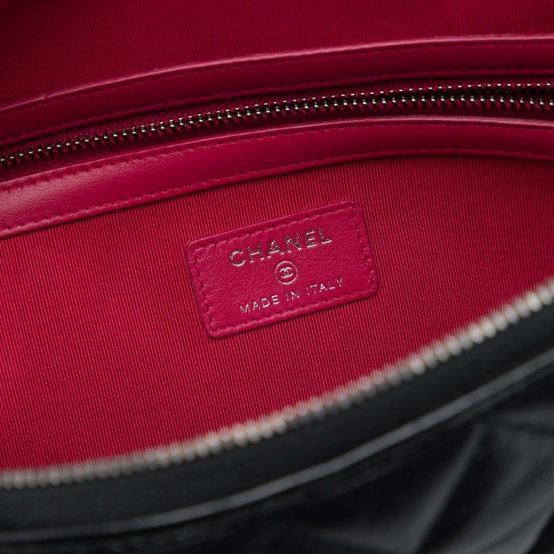 vieilli Gabrielle O Étui Pochette Grand Cuir de veau Noir