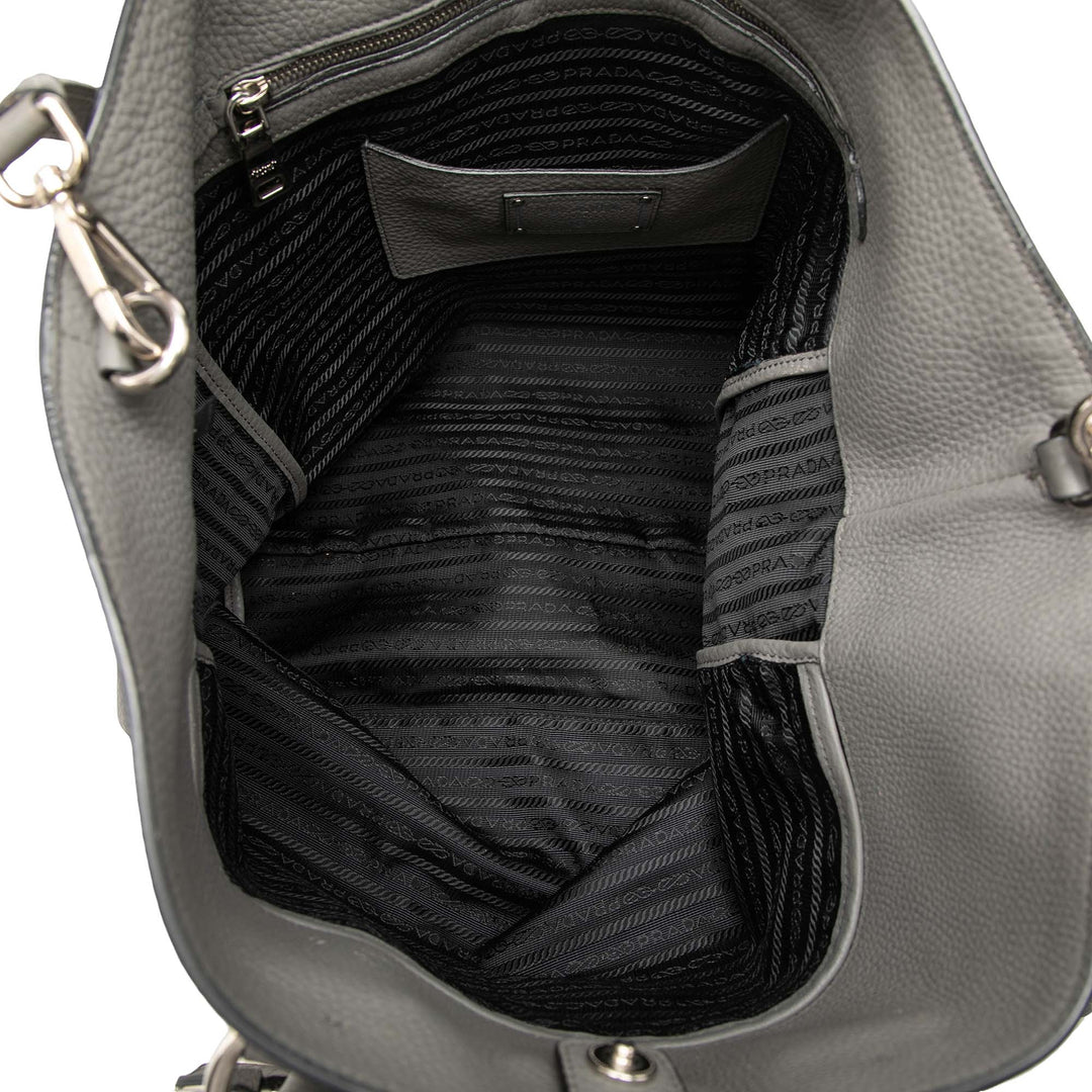 Prada Cabas Vitello Daino Open Gris – vue 4 – GABY PARIS