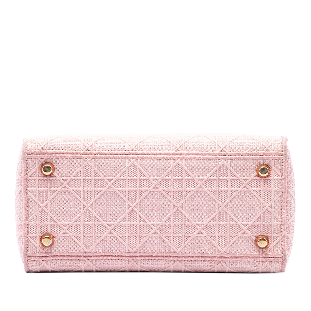 Dior Sac à main Lady D-Lite Cannage brodé Moyen Rose – vue 3 – GABY PARIS