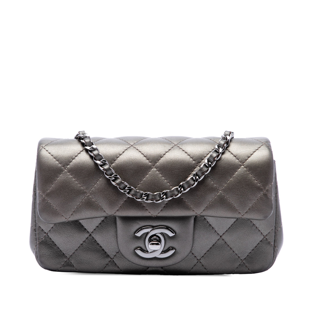 Chanel Sac bandoulière Classic Rectangulaire Métallisé Rabat simple Extra Mini Cuir d'agneau Gris – vue principale – GABY PAR