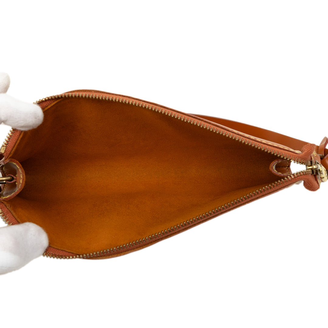 Louis Vuitton Pochette Accessoires Épi Marron – vue 4 – GABY PARIS