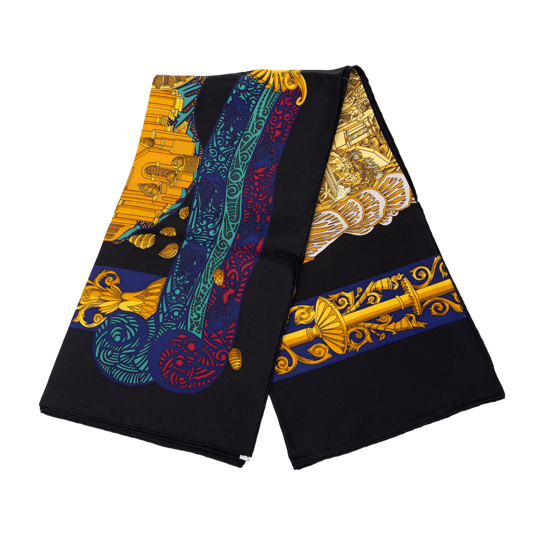 Hermès Carré LAtlantide 90 Noir – vue principale – GABY PARIS