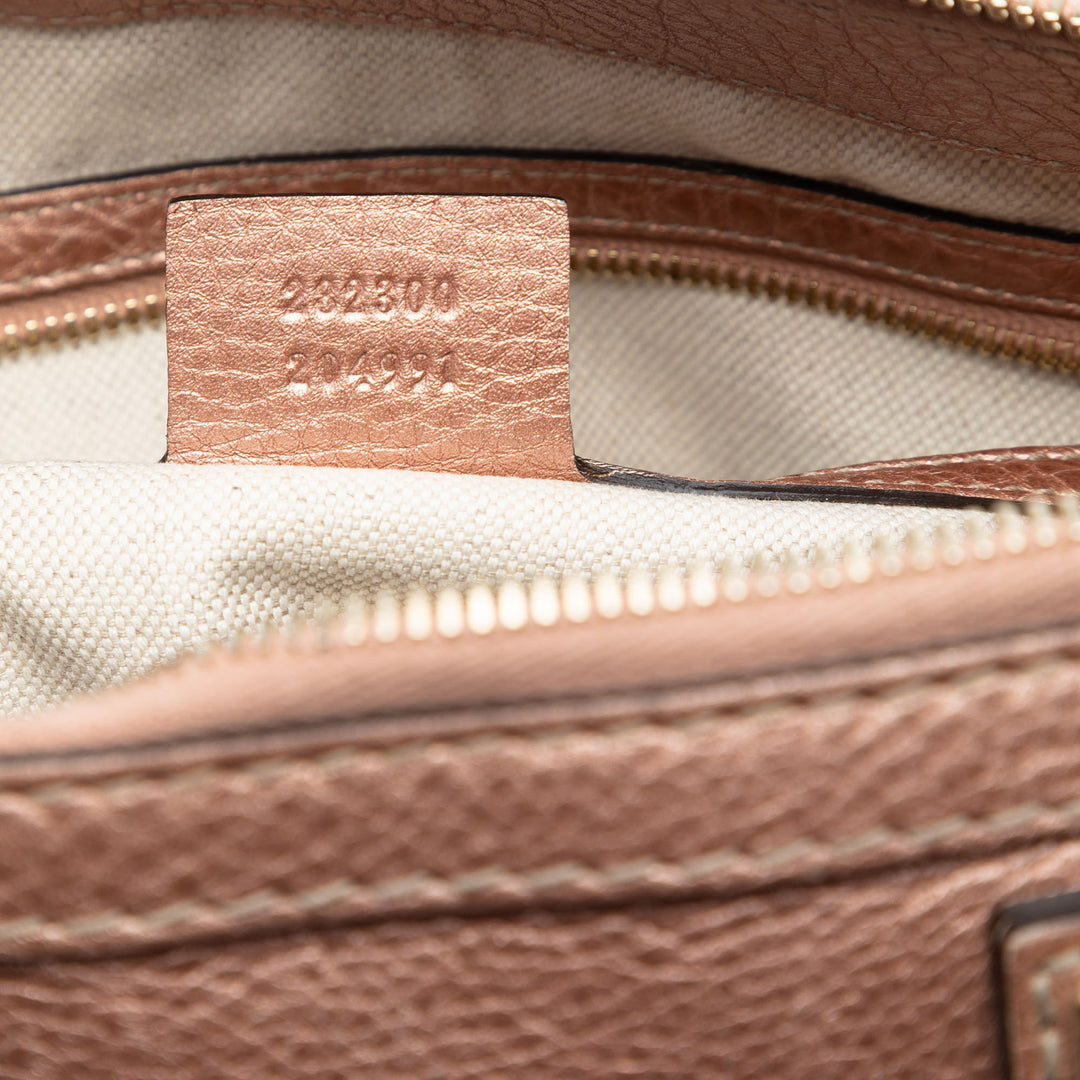 Gucci Metallic Pebbled Cuir de veau Bella Sac