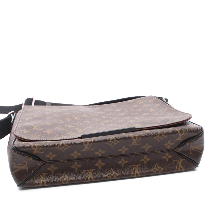 Macassar District MM Monogram Marron