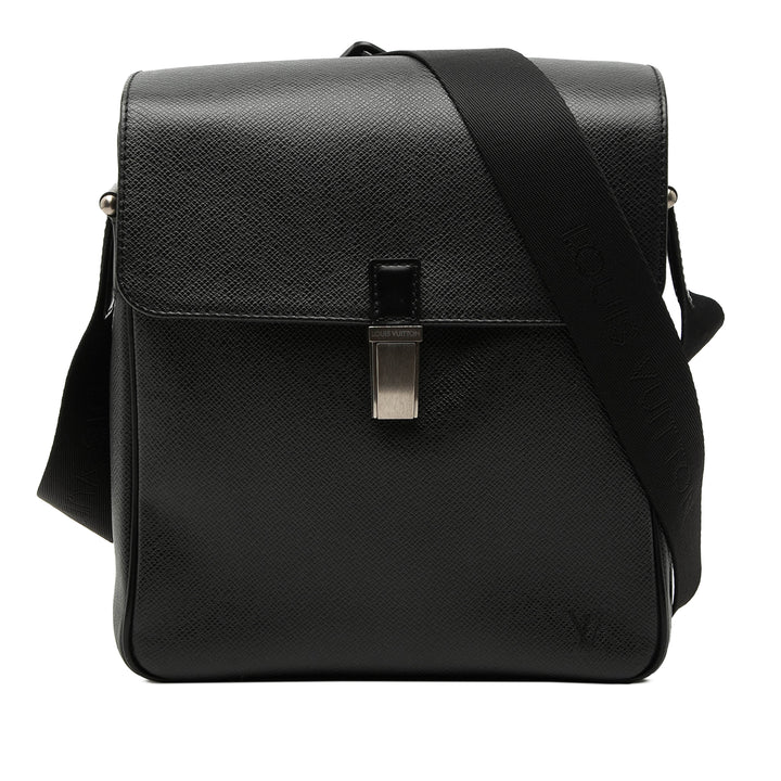 Louis Vuitton Taiga Yaranga