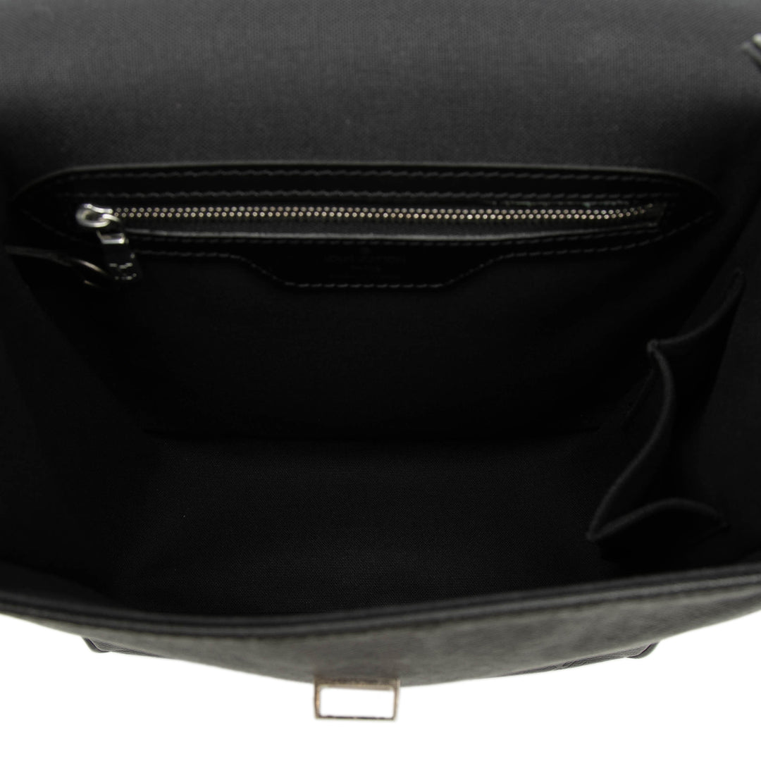 Louis Vuitton Taiga Yaranga