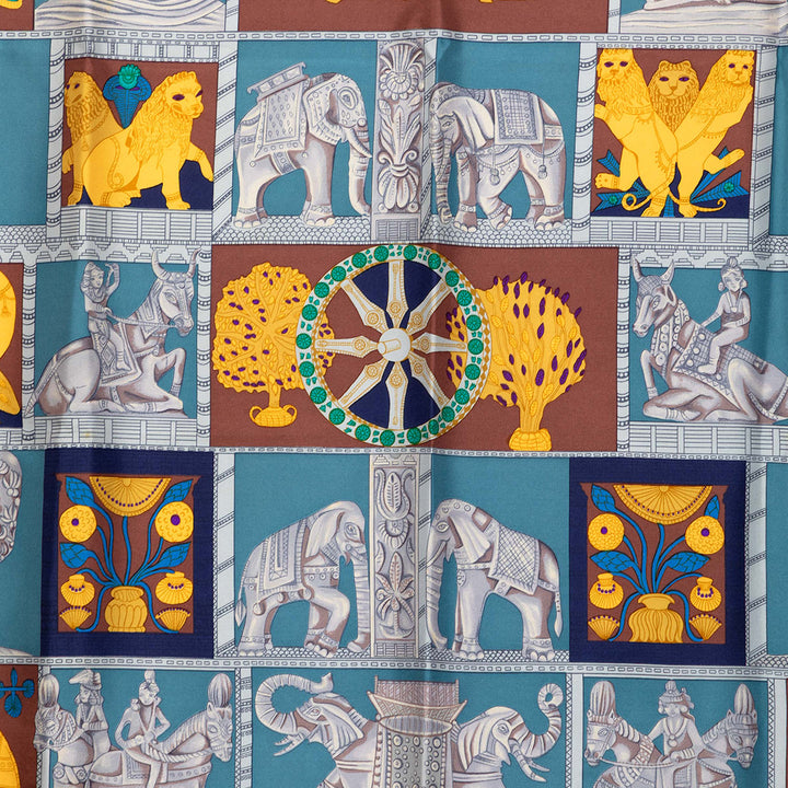 Hermès Carré Torana 90 Bleu – vue 8 – GABY PARIS