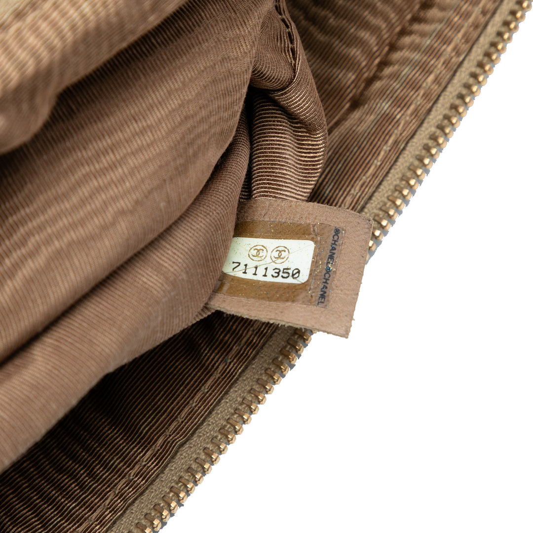 Chanel CC Chocolate Bar Jean à rabat