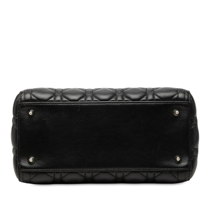 Dior Medium Cuir d’agneau Cannage Lady Dior