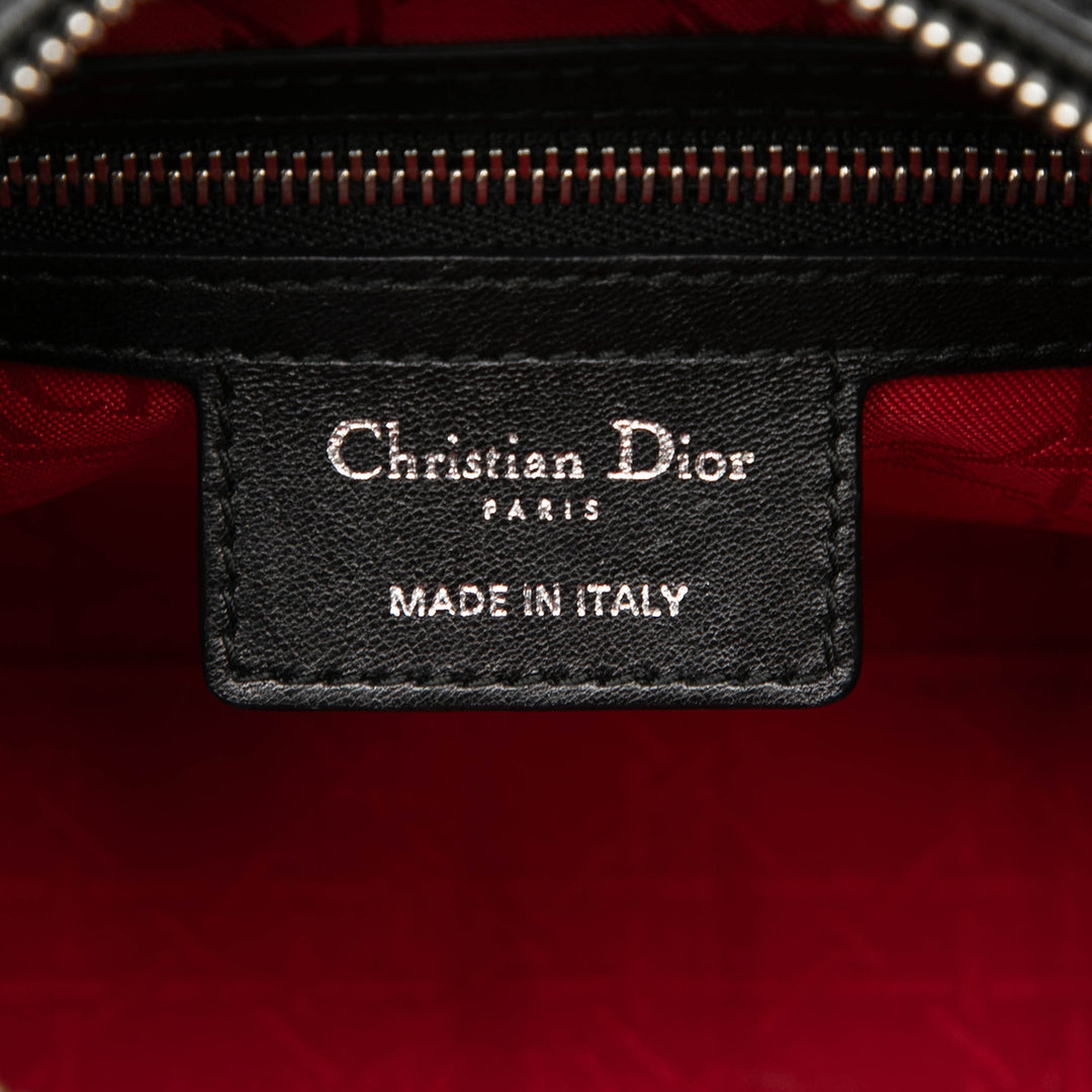 Dior Medium Cuir d’agneau Cannage Lady Dior