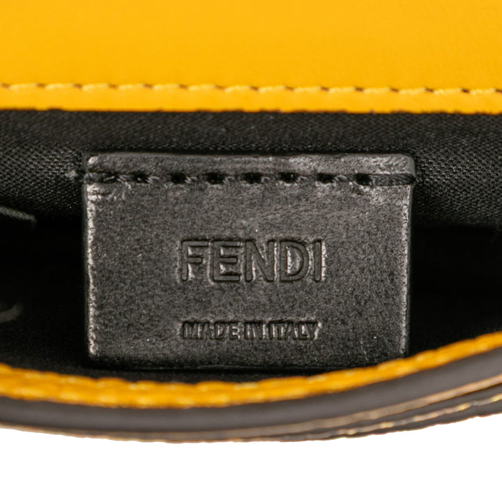 Fendi Micro Cuir Flat Baguette Sac porté croisé