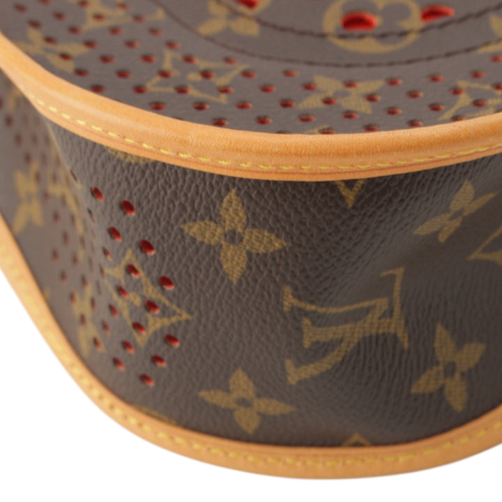 Musette perforé Monogram Marron