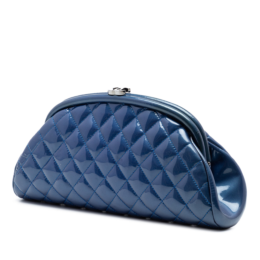 Chanel Matelassé Cuir verni Timeless Kiss Lock Pochette