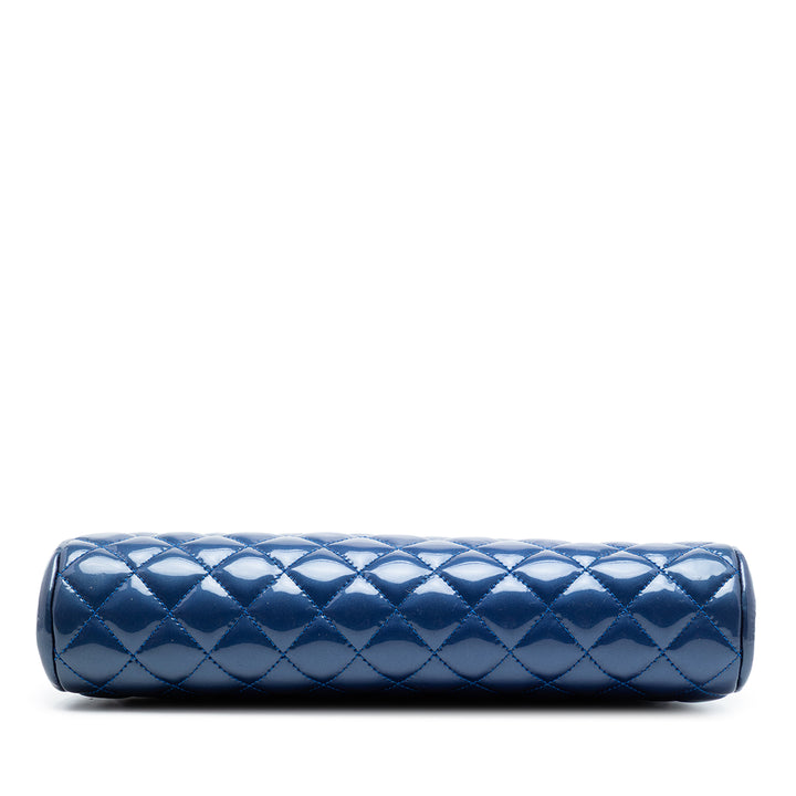 Chanel Matelassé Cuir verni Timeless Kiss Lock Pochette