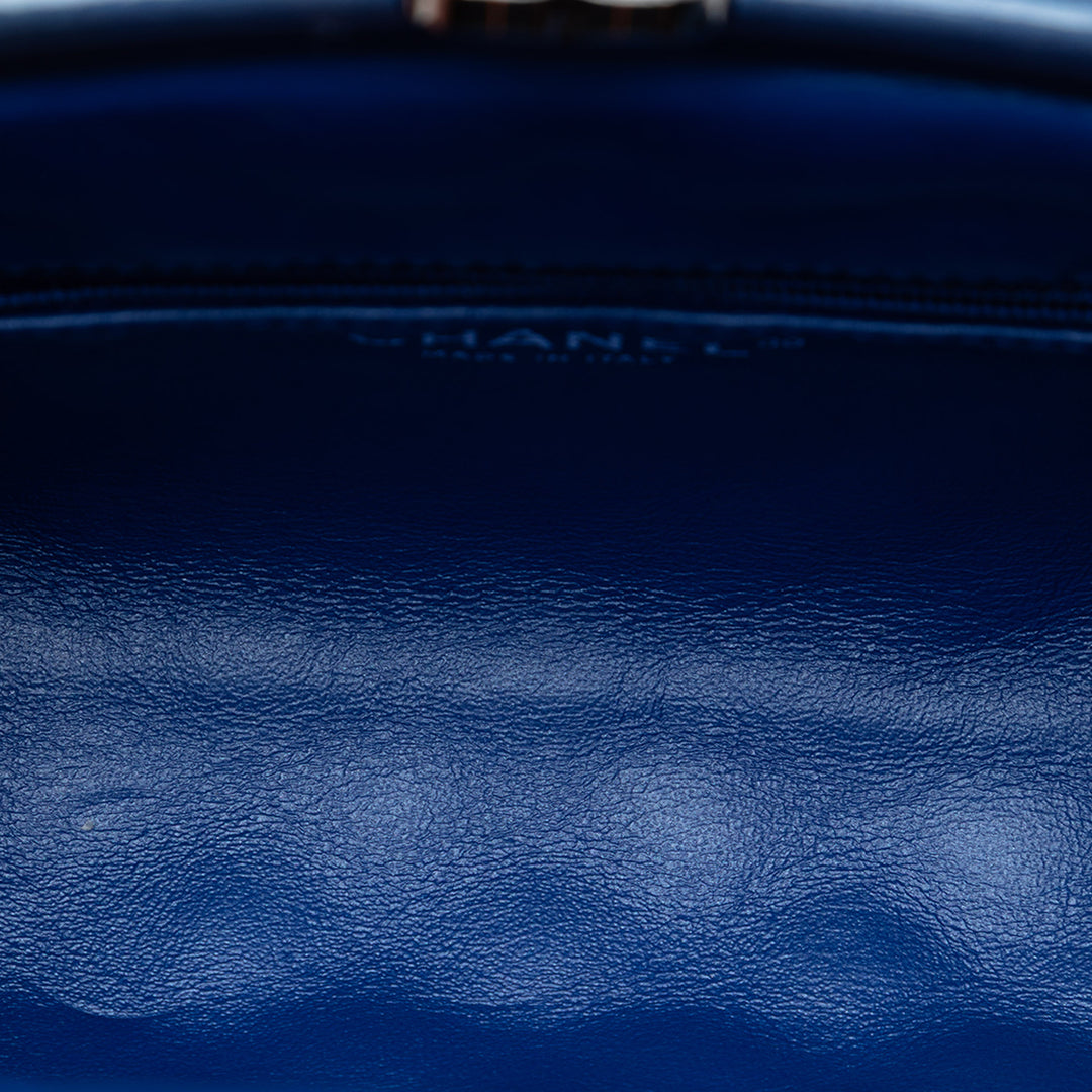 Chanel Matelassé Cuir verni Timeless Kiss Lock Pochette
