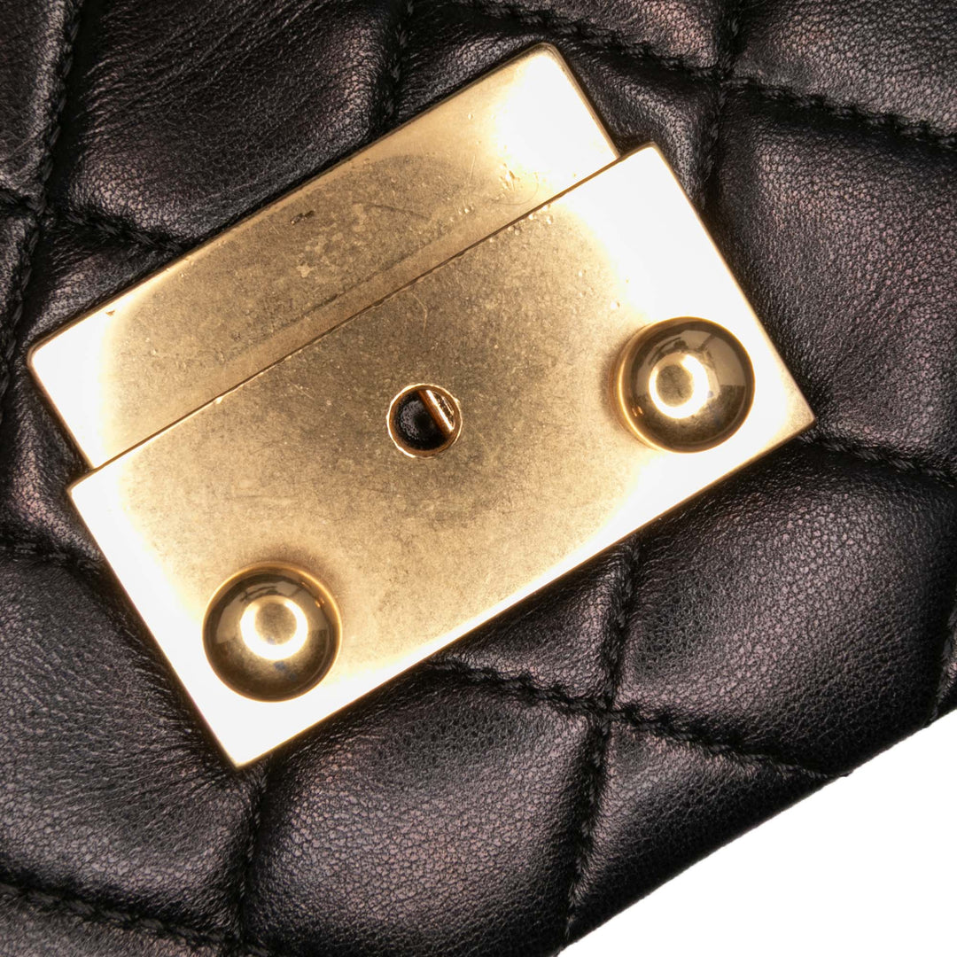 Chanel Quilted Cuir d’agneau Pagoda Accordion Flap Noir – GABY PARIS Authentique