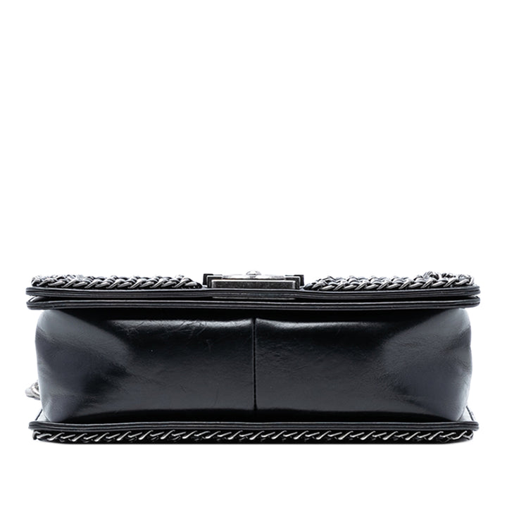 Chanel Old Medium Matelassé Glazed Cuir de veau Sac rond à chaîne Boy à rabat – GABY PARIS Authentique
