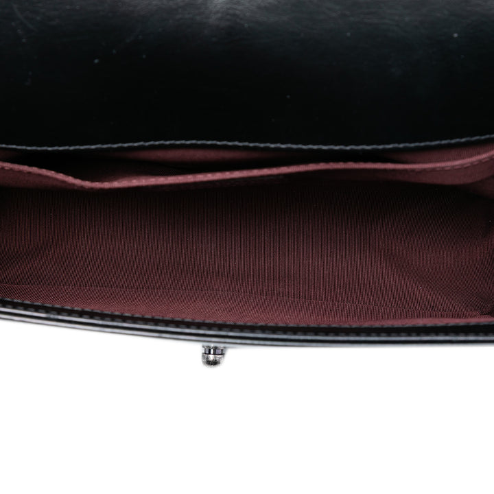 Chanel Old Medium Matelassé Glazed Cuir de veau Sac rond à chaîne Boy à rabat – GABY PARIS Authentique