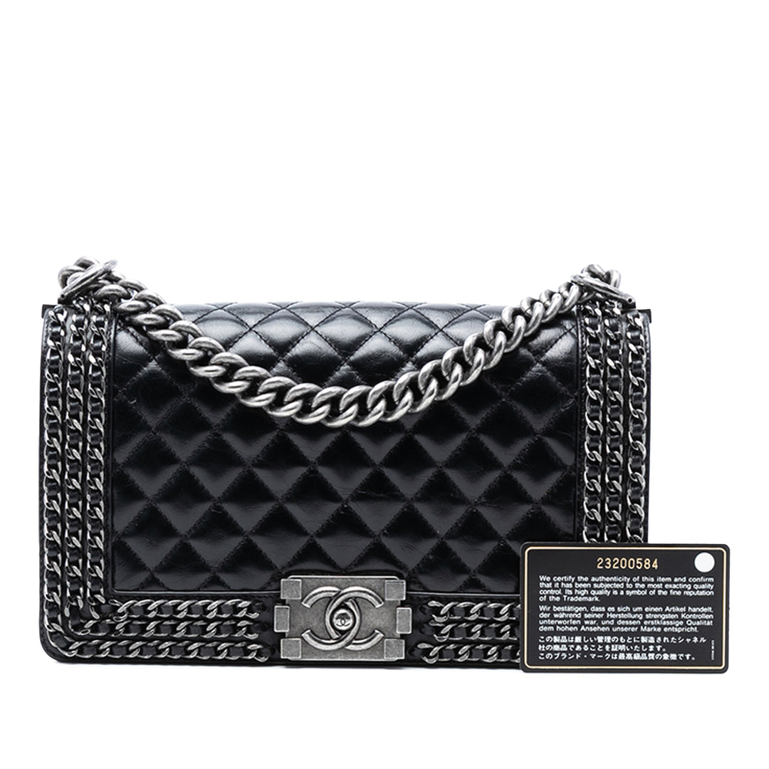 Chanel Old Medium Matelassé Glazed Cuir de veau Sac rond à chaîne Boy à rabat – GABY PARIS Authentique