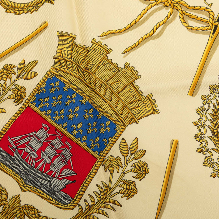 Hermès Carré Les Armes de Paris 90 Beige – vue 6 – GABY PARIS