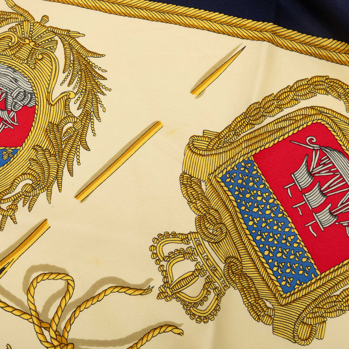 Hermès Carré Les Armes de Paris 90 Beige – vue 7 – GABY PARIS