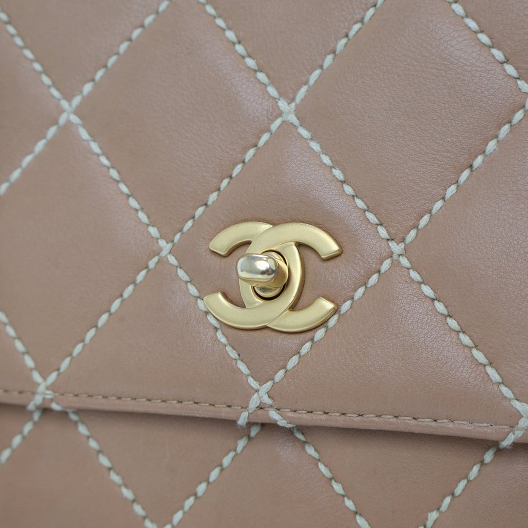 Chanel Medium CC Matelassé Cuir de veau Wild Stitch à rabat