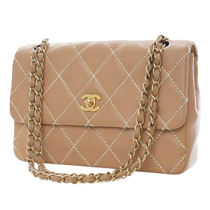 Chanel Medium CC Matelassé Cuir de veau Wild Stitch à rabat
