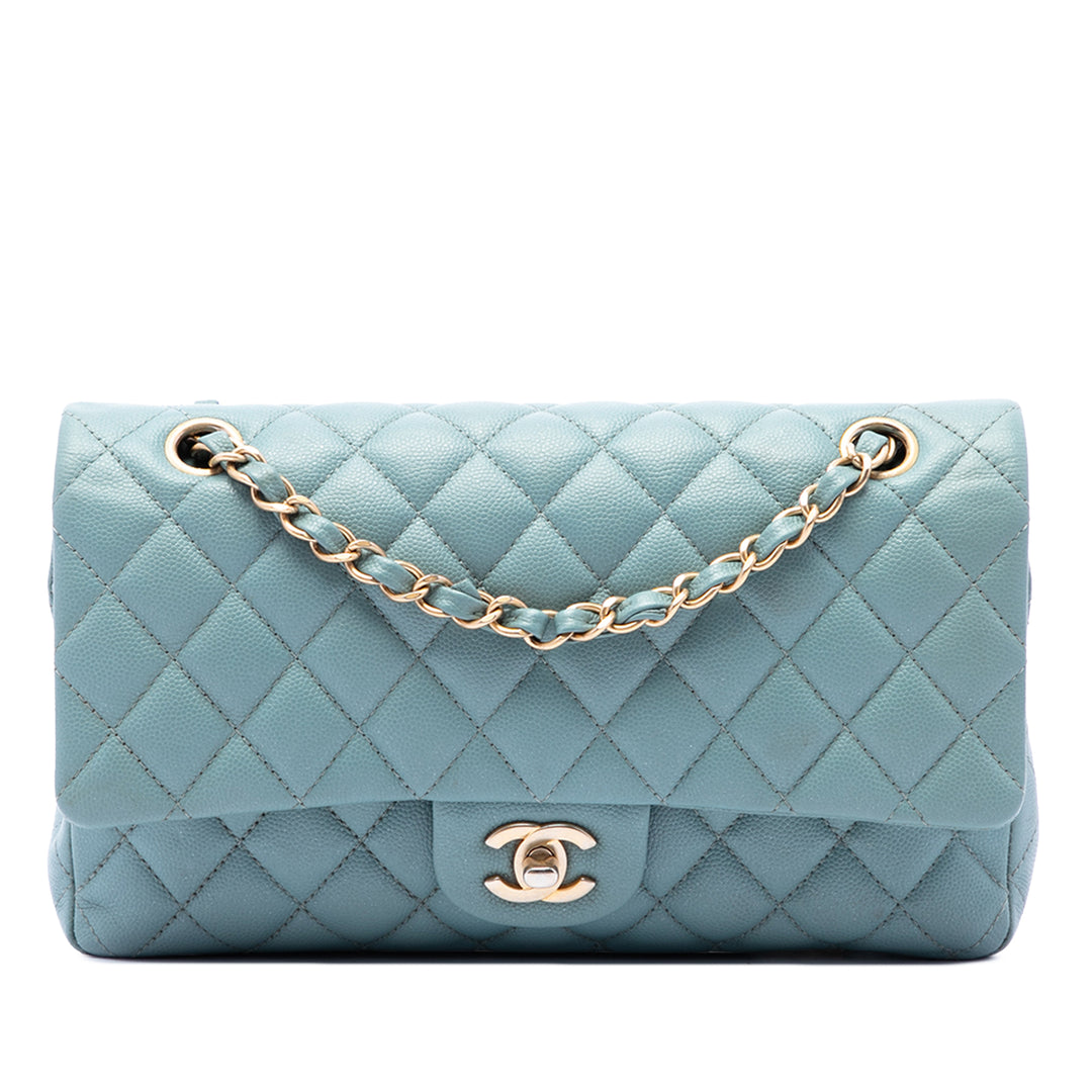 Chanel Classic Irisé Double rabat Moyen Cuir caviar Bleu – vue principale – GABY PARIS