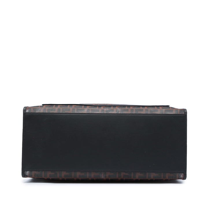 Fendi FF 1974 Mesh Runaway Cabas Grand Tissu
