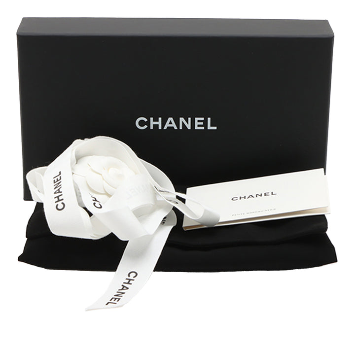 Chanel Bicolor Cuir d’agneau 23B à rabat Phone Holder