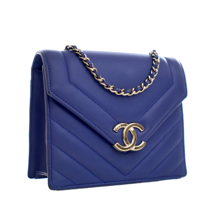 Chanel Small Chevron Cuir de veau Envelope à rabat