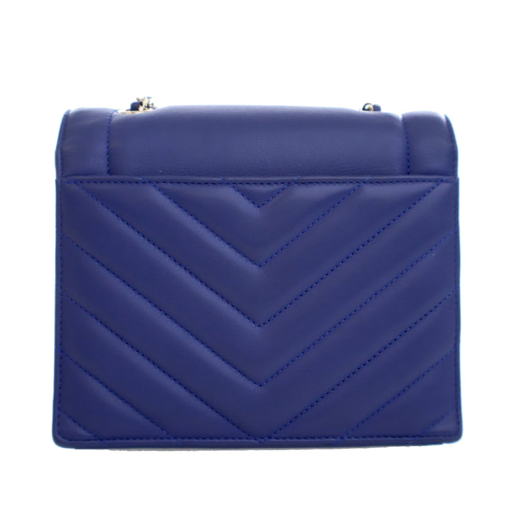 Chanel Small Chevron Cuir de veau Envelope à rabat