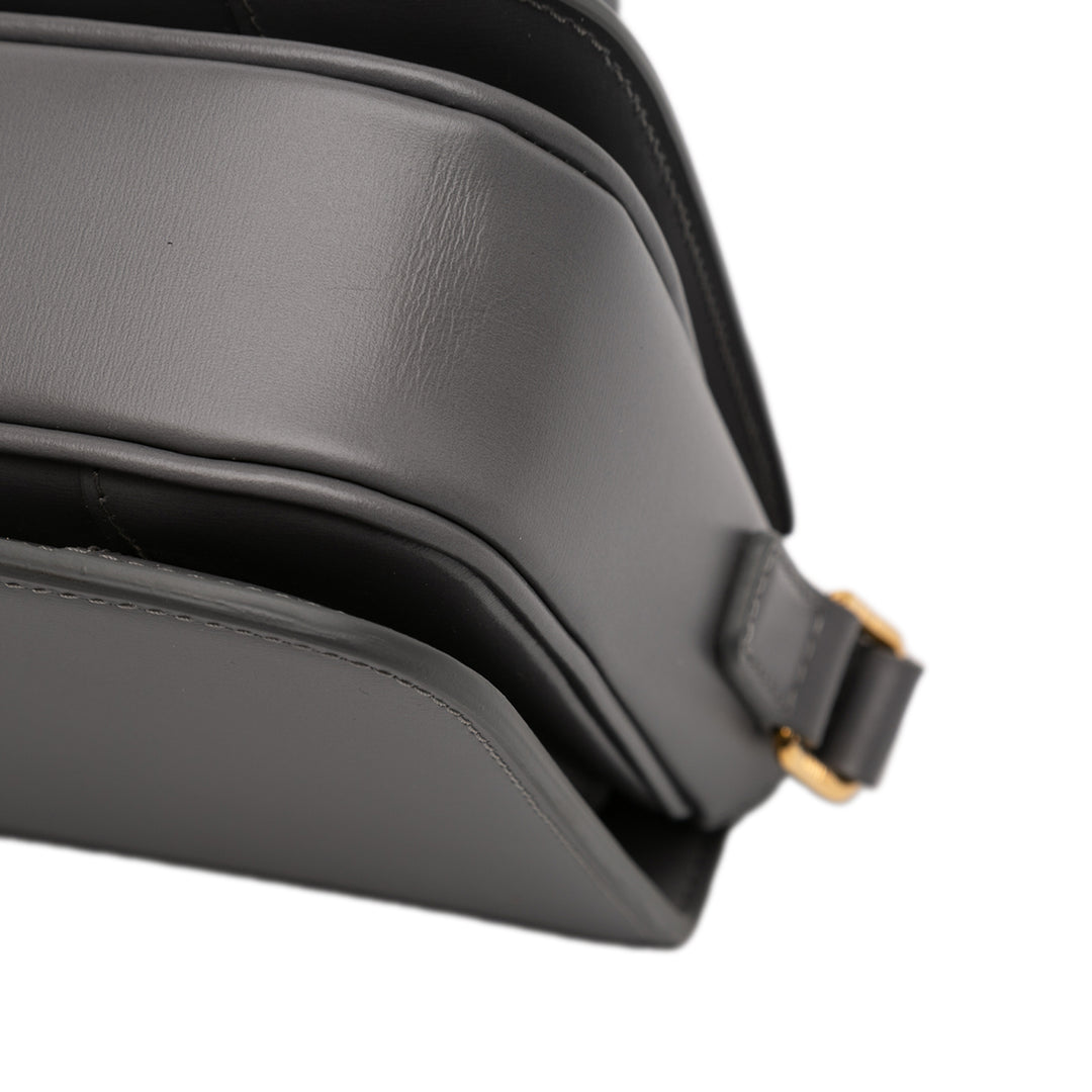 Celine Classique brillant Cuir de veau Triomphe Sac porté croisé