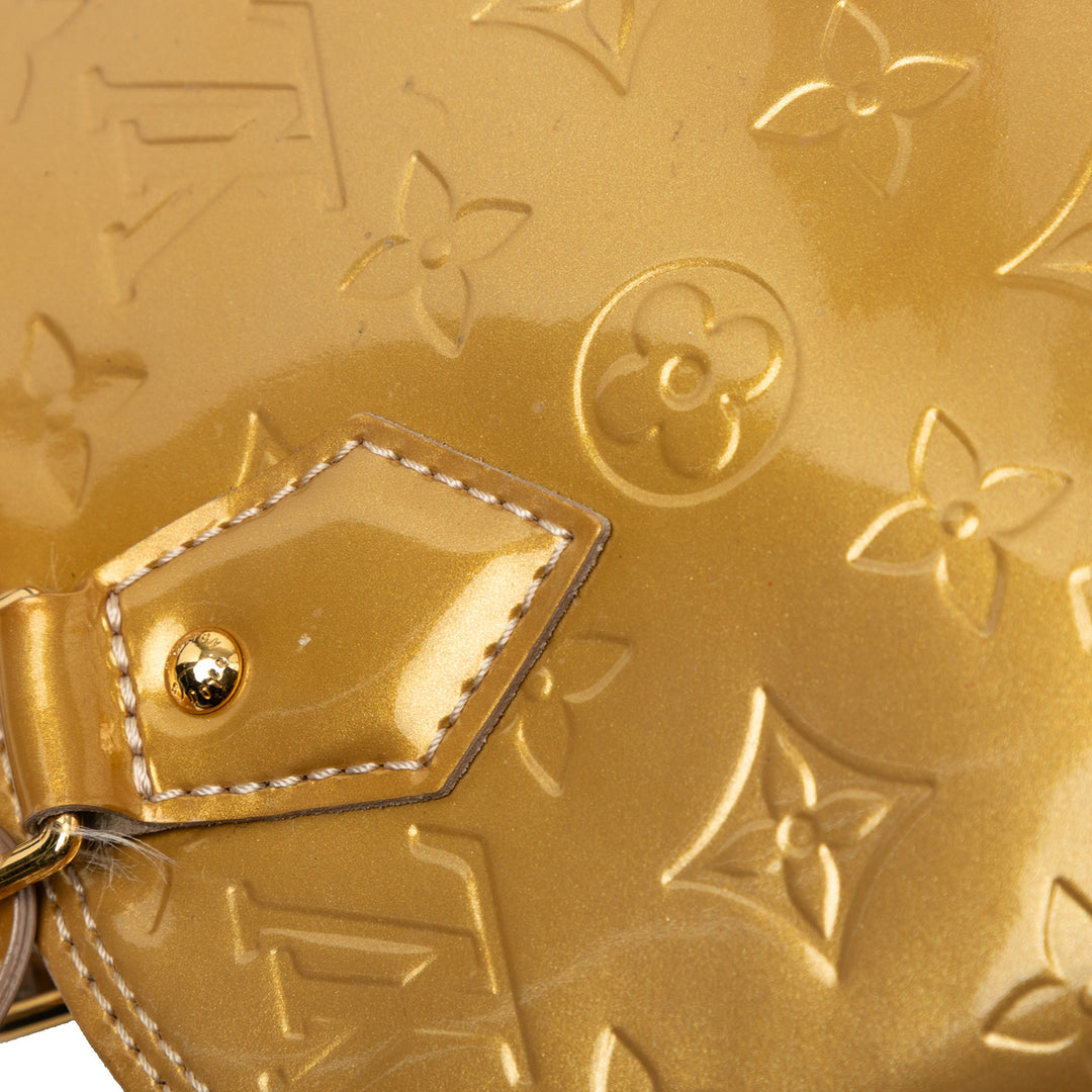 Louis Vuitton Alma BB Cuir verni Monogram Doré – vue 6 – GABY PARIS