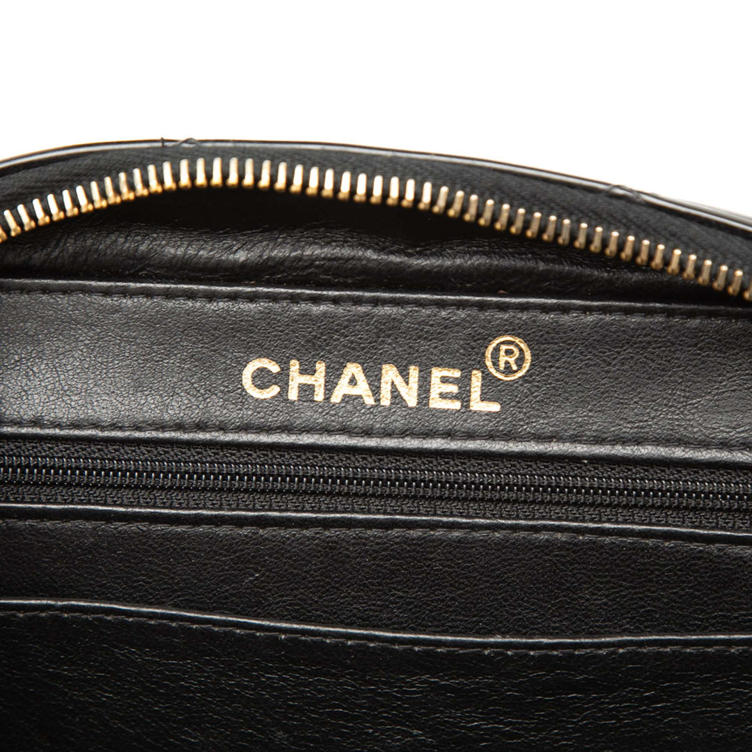 Chanel Matelassé Cuir verni Vanity