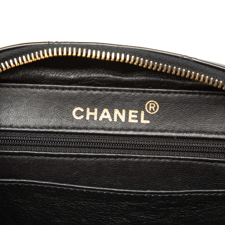 Chanel Matelassé Cuir verni Vanity