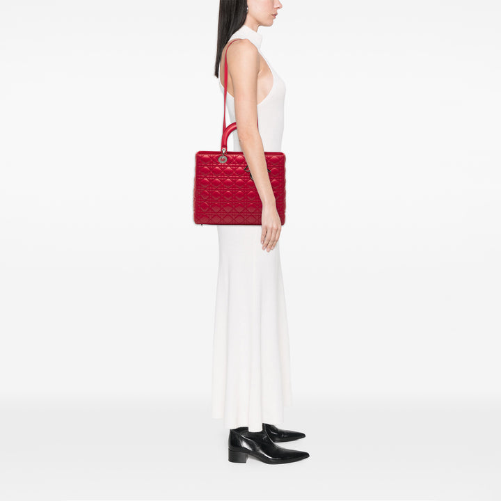 Dior Lady Dior Cannage Grand Cuir d'agneau