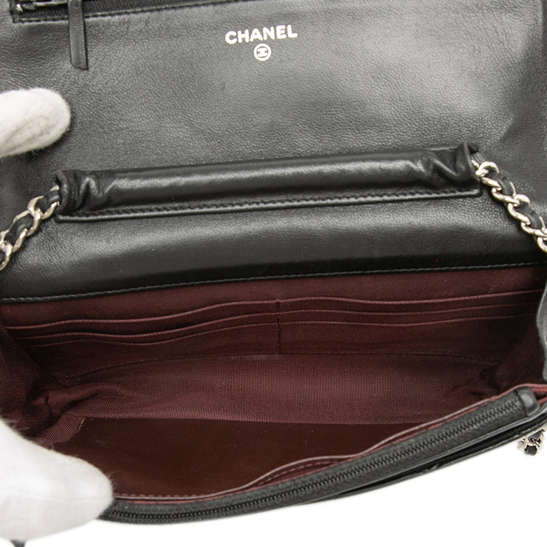 Chanel CC Matelassé Cuir d’agneau Wallet on Chain