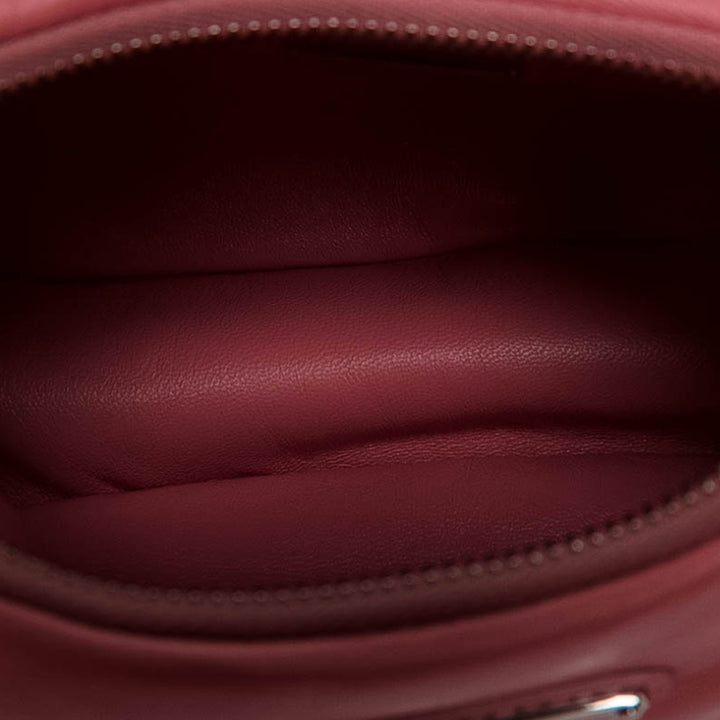 Prada Sac à main Souple Padded Re Edition 2005 nappa Rose – vue 4 – GABY PARIS