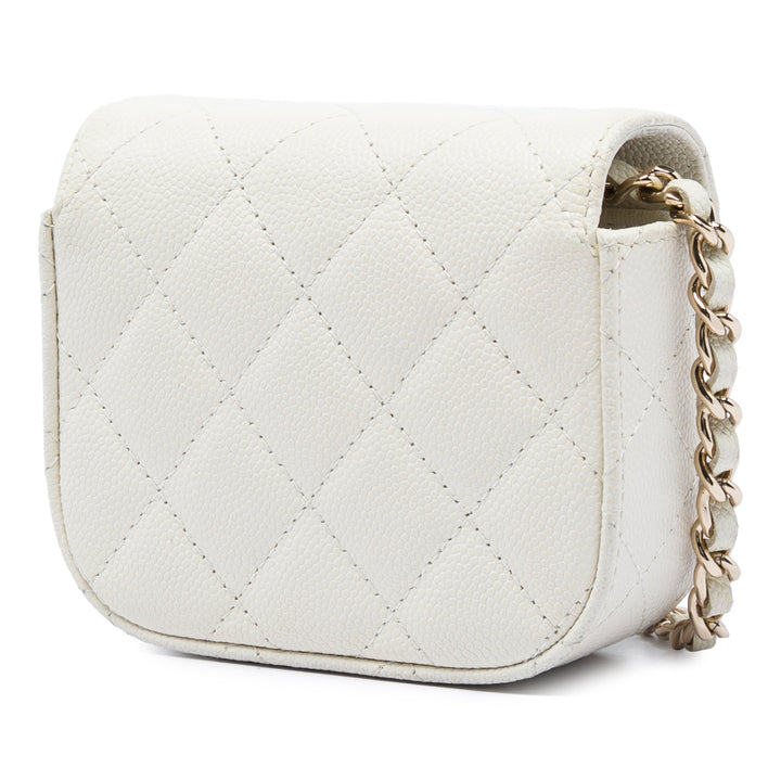 Chanel Matelassé Pochette avec chaîne Mini Cuir caviar