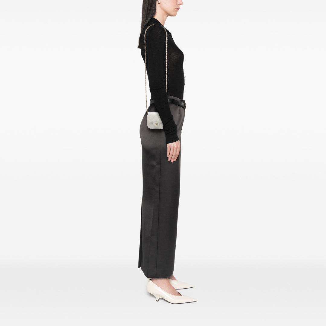 Chanel Matelassé Pochette avec chaîne Mini Cuir caviar