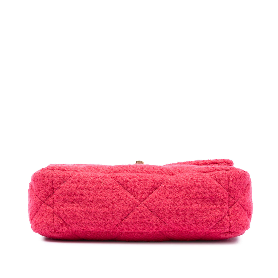 Chanel Medium Tweed 19 à rabat