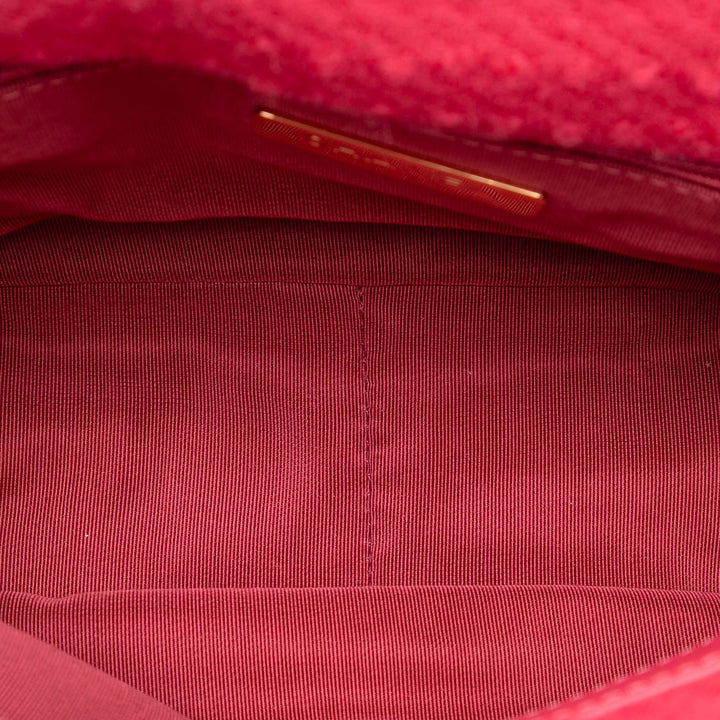 Chanel Medium Tweed 19 à rabat