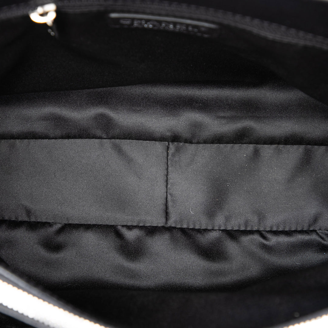 Chanel Cabas Cuir caviar Noir – vue 4 – GABY PARIS