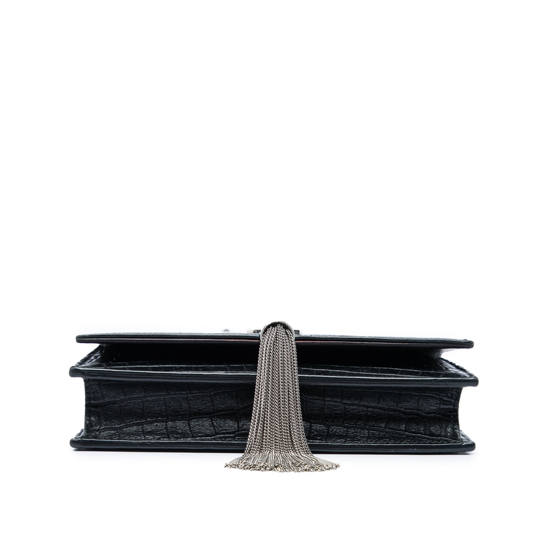 Saint Laurent Croc embossé Kate Pompon Wallet on Chain Noir – vue 3 – GABY PARIS